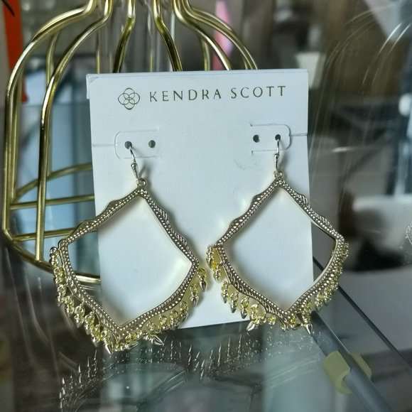 Kendra Scott Jewelry - Kendra Scott LACY Gold fringe statement earrings